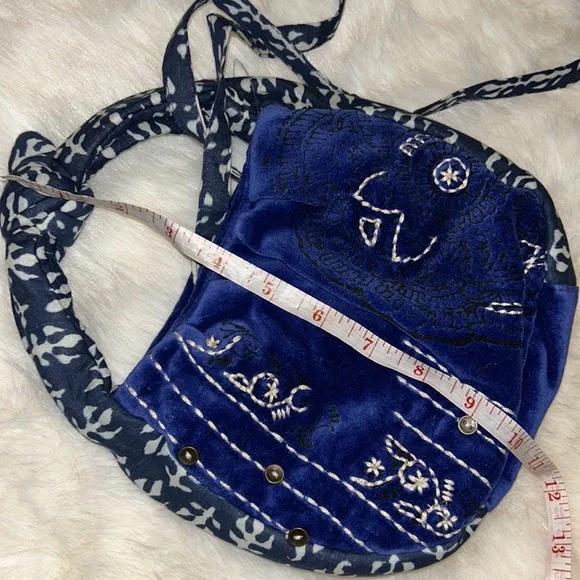 Free people Aria Mini Velvet Bag - Picture 3 of 12